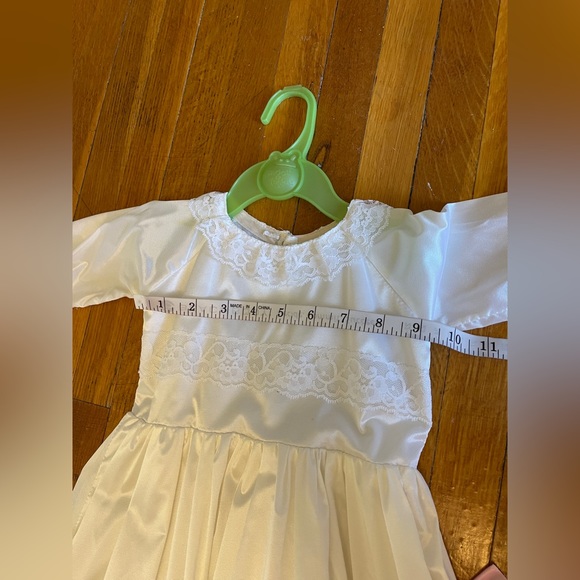 Baby baptism christening gown - Picture 8 of 9